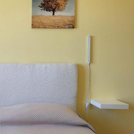 Pepe Rosa Bed & Breakfast แตร์โมลิ ภายนอก รูปภาพ