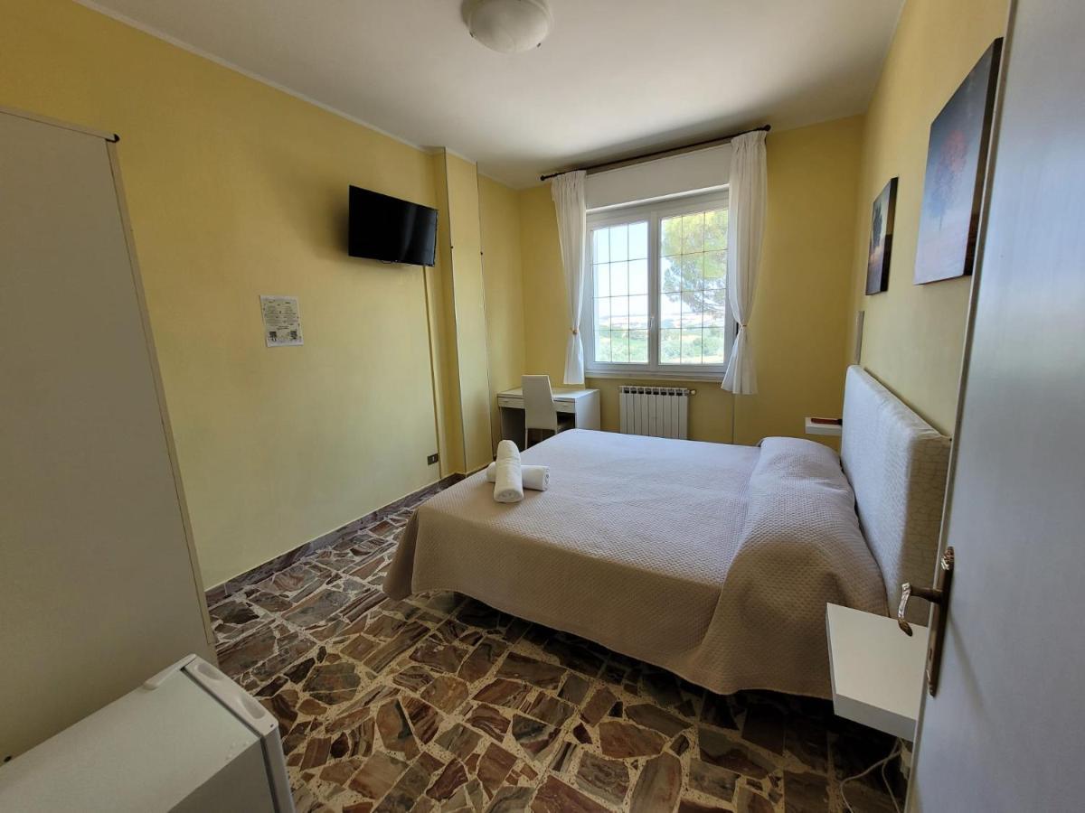 Pepe Rosa Bed & Breakfast แตร์โมลิ ภายนอก รูปภาพ