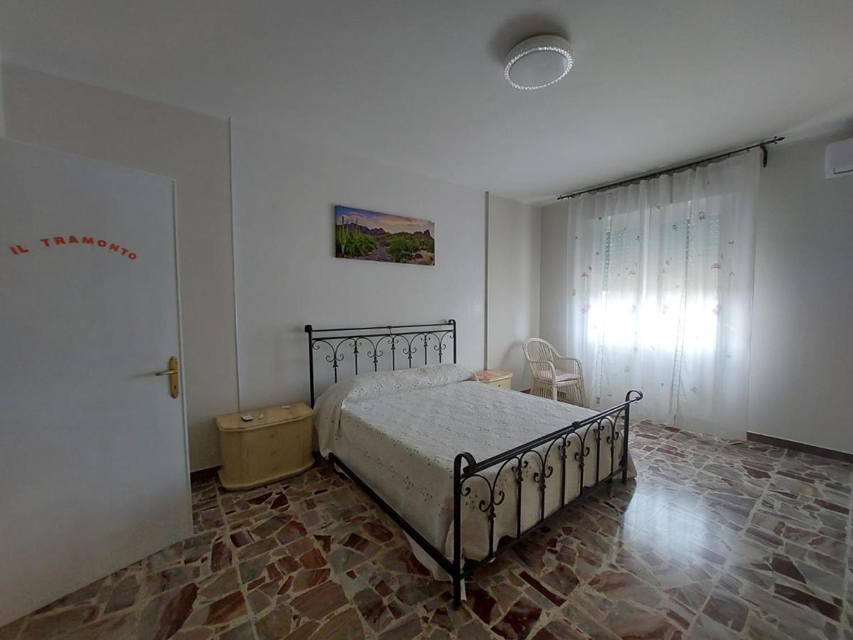 Pepe Rosa Bed & Breakfast แตร์โมลิ ภายนอก รูปภาพ