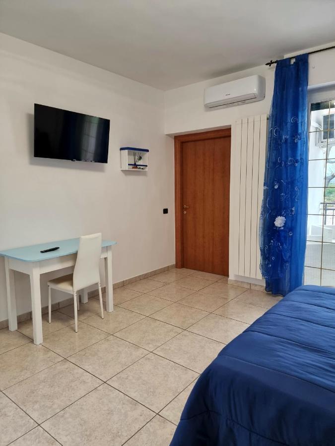 Pepe Rosa Bed & Breakfast แตร์โมลิ ภายนอก รูปภาพ