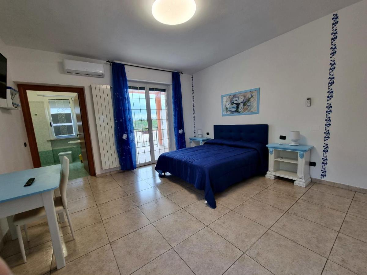 Pepe Rosa Bed & Breakfast แตร์โมลิ ภายนอก รูปภาพ